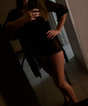 Анкета проститутки Виктория - город Зрых, 27 лет, №8529